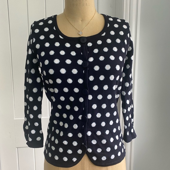 Cyrus Sweaters - 🌺 Cyrus women sweater size S